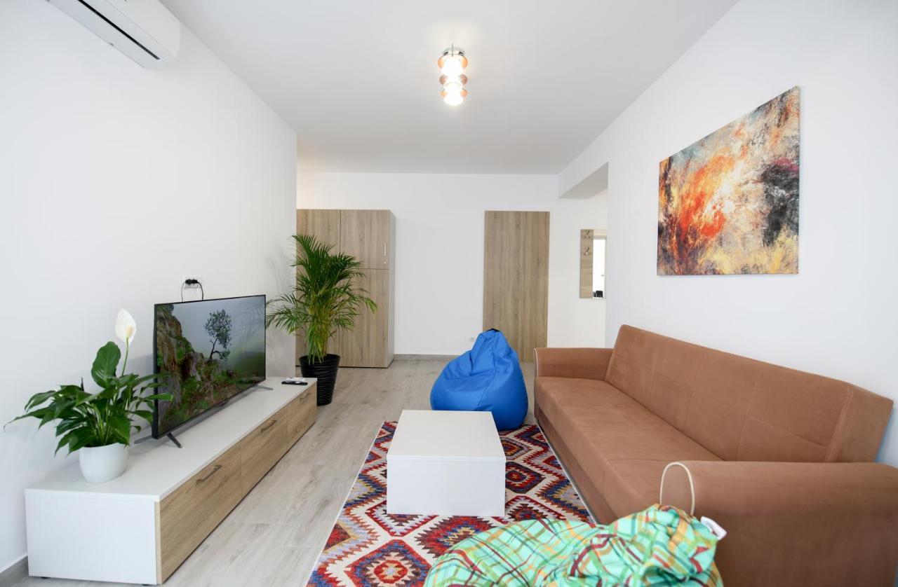 Vitan Central Oasis - Moon --Free Parking--Self Check-In-- Bukares Bagian luar foto